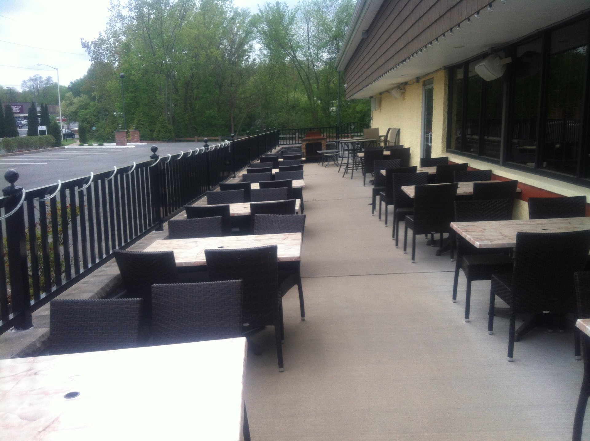 About Algarve Restaurant and reviws