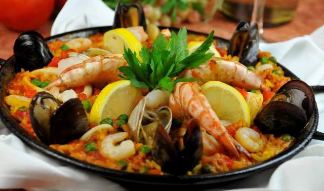 About Algarve Restaurant and reviws